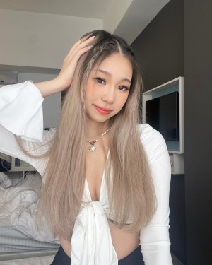 Anastasia Tong Photo #10