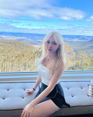 Anastasia Tong Photo #11