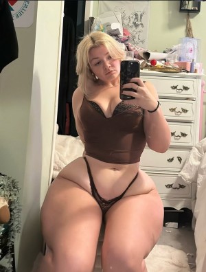 Boyeaterrr Photo #31