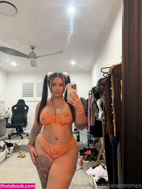 Katandromeo Photo #18