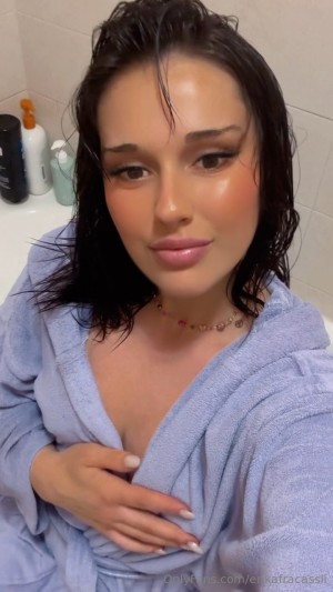 Erika Fracassi Post #6