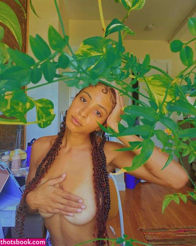 Anastasia Lovera Photo #11