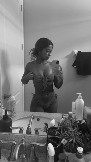 Jailyn Como Photo #32