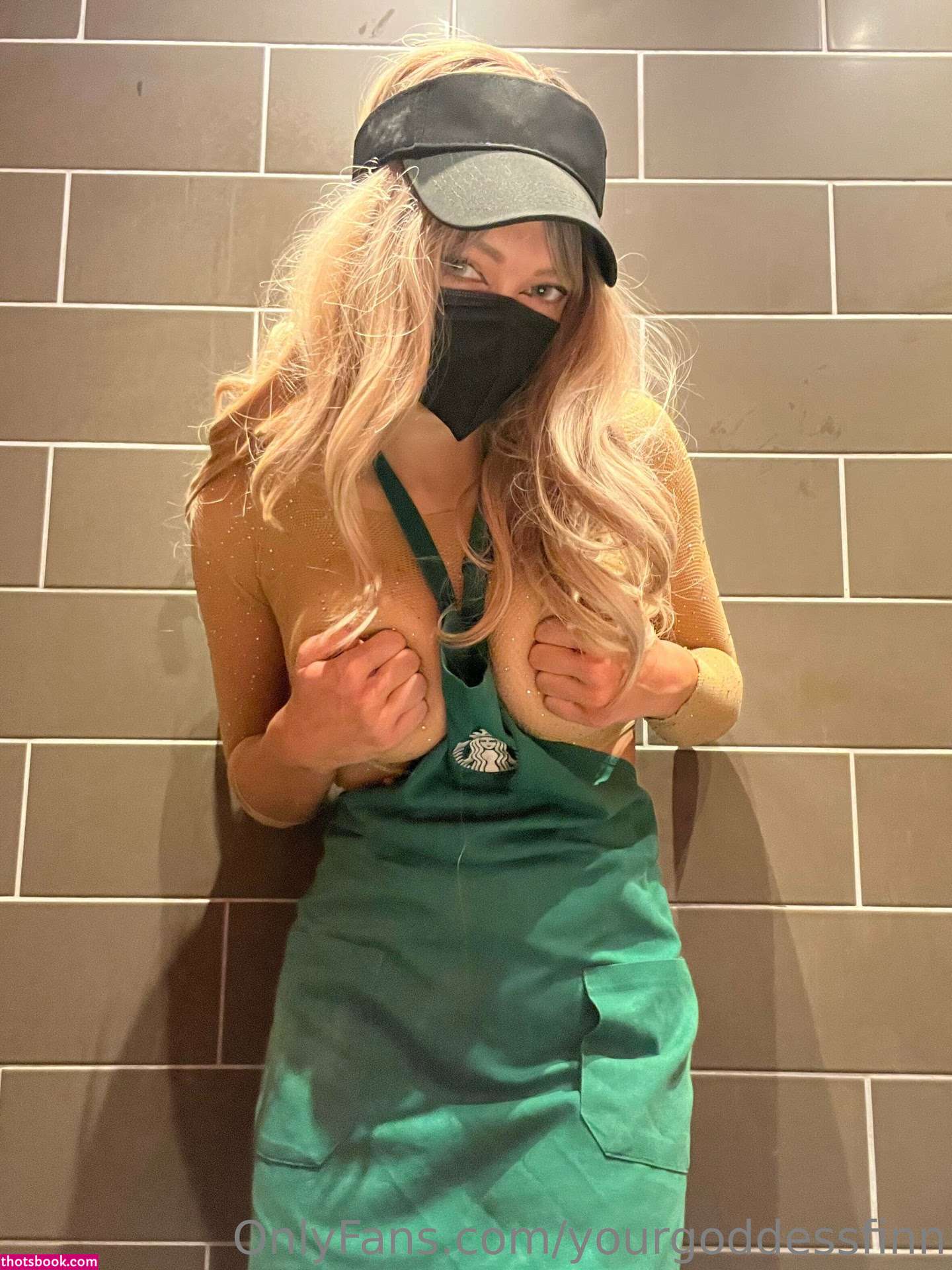 yourgoddessfinn Photo #7