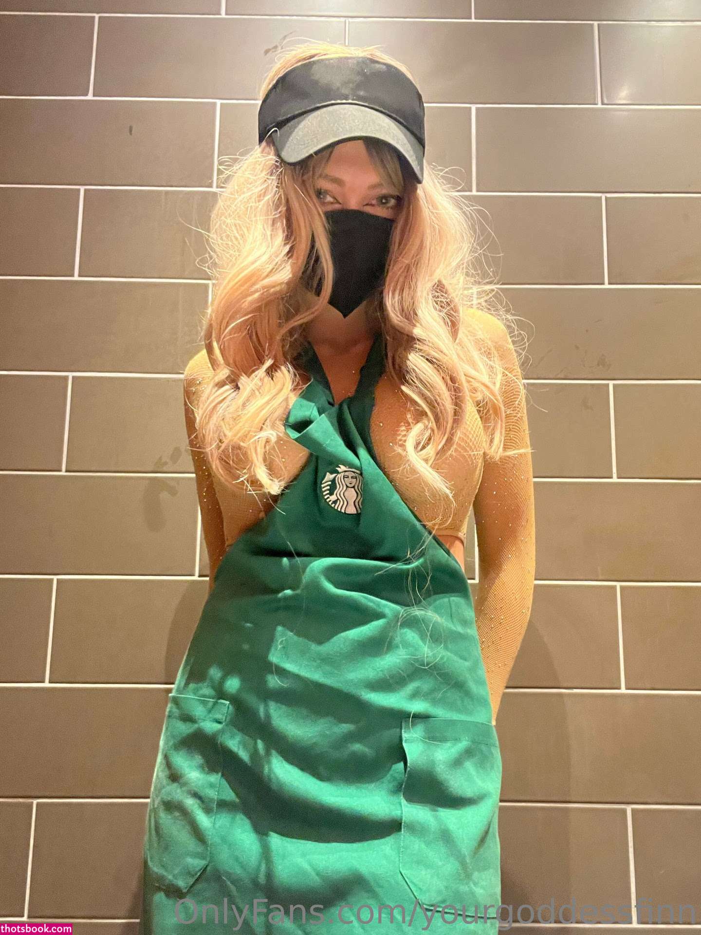 yourgoddessfinn Photo #8