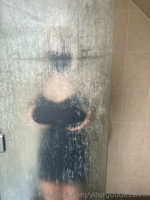 yourgoddessfinn Photo #10