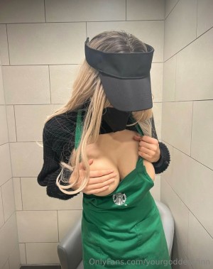 yourgoddessfinn Photo #31