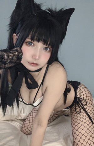 Yomicos0909 Photo #1