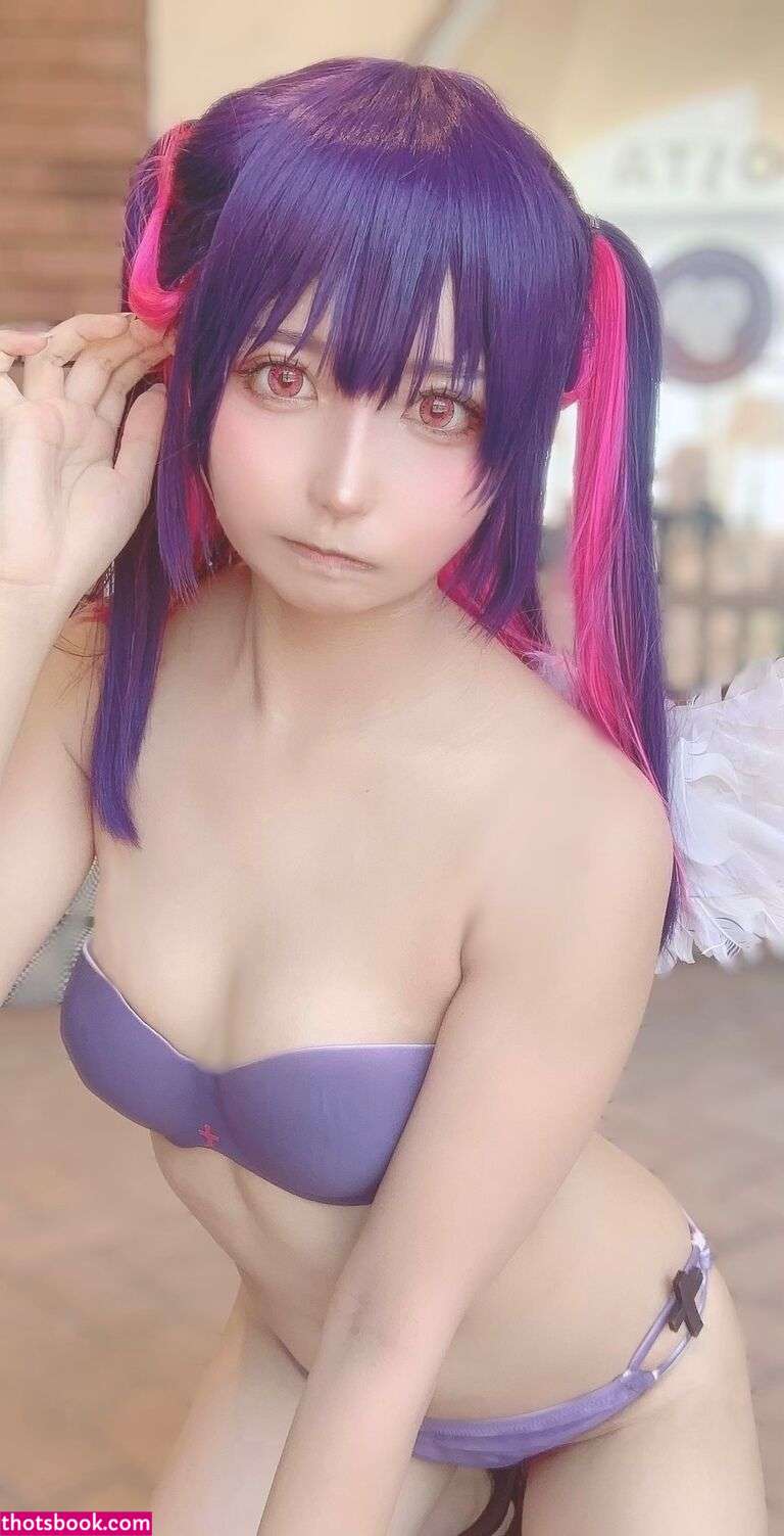 Yomicos0909 Photo #6