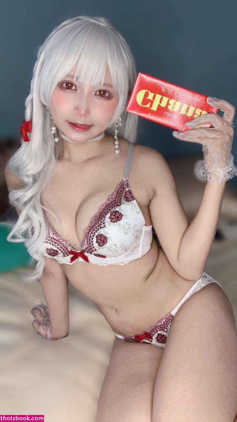 Yomicos0909 Photo #7