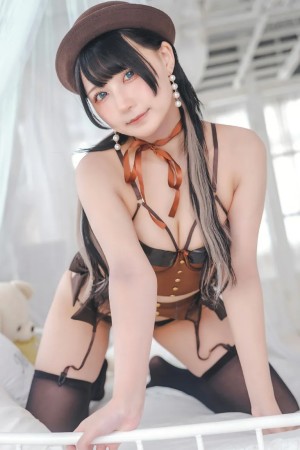 Yomicos0909 Photo #11