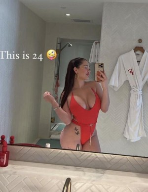 Andrea Celina Photo #19