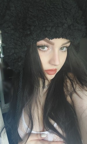 Pandora8633 Photo #9