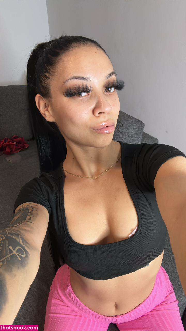 scvrlettxoxo Photo #17