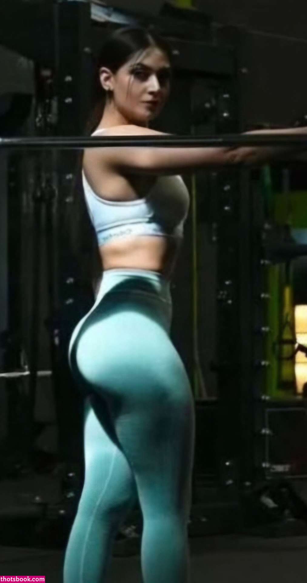 Yesha Sagar Photo #16