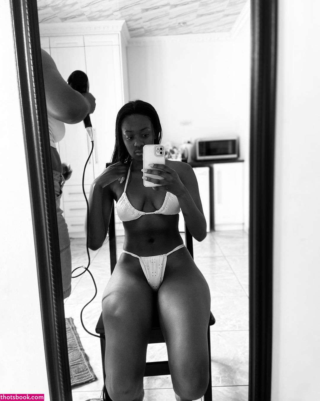 Naledinhlanhlalebyane Photo #7