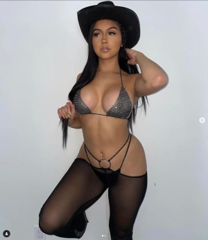 Cinddyrella Photo #7