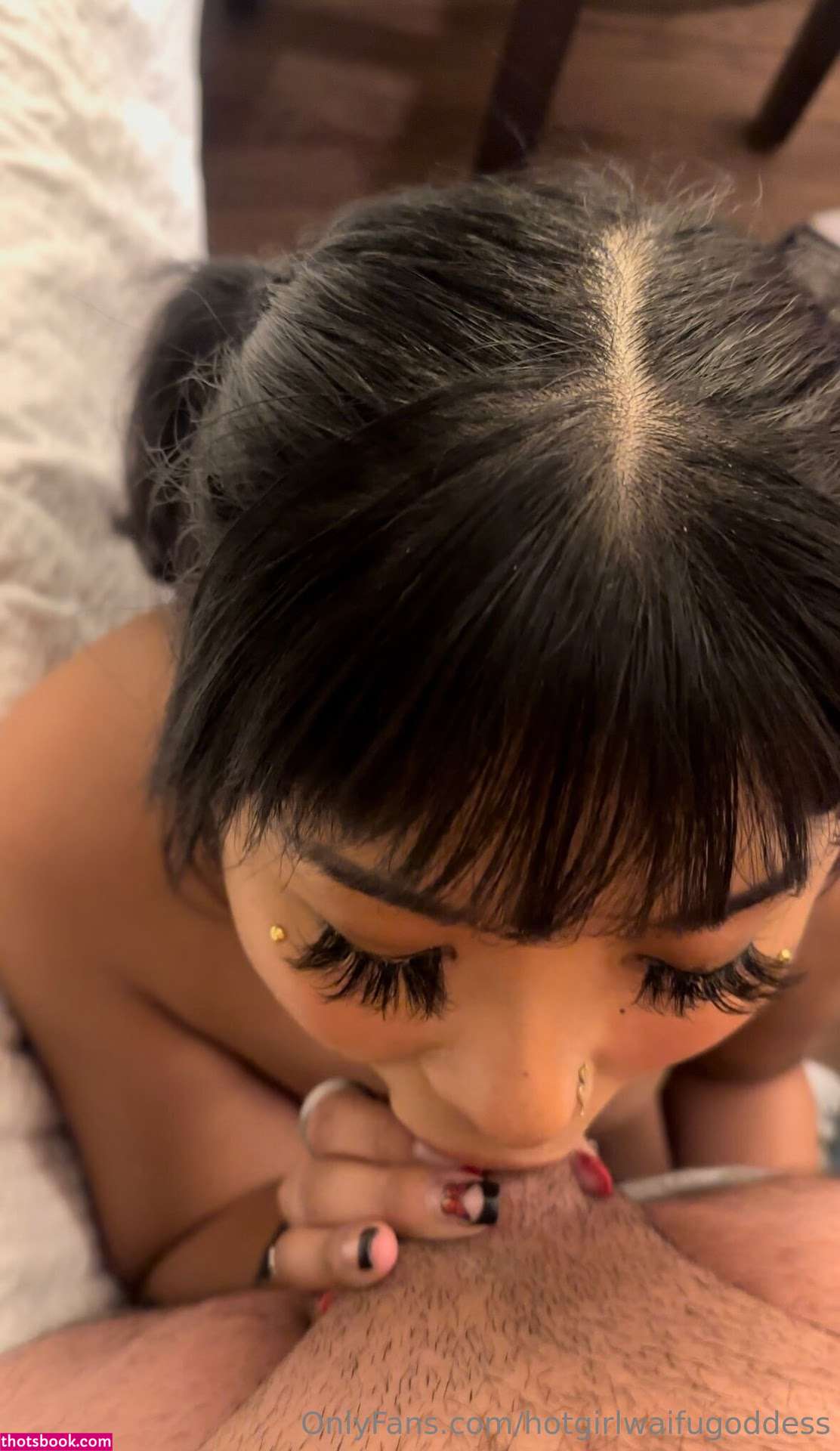 hotgirlwaifugoddess Photo #3