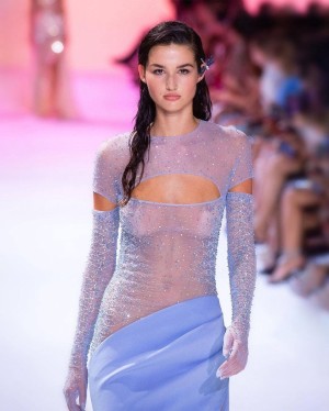 Angelina Frerk Photo #10