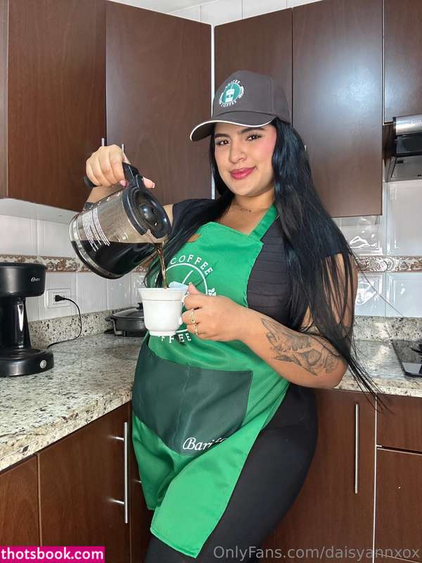 daisyannxox Photo #16