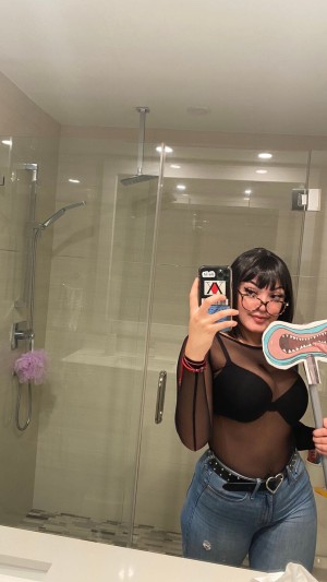 ghouluvr Photo #13