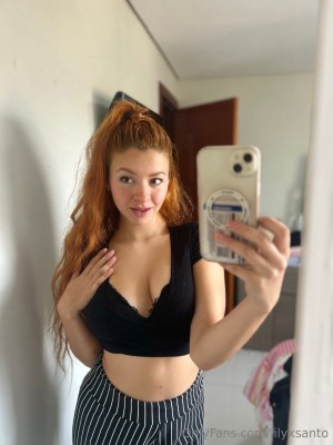 lilyxsanto Photo #22