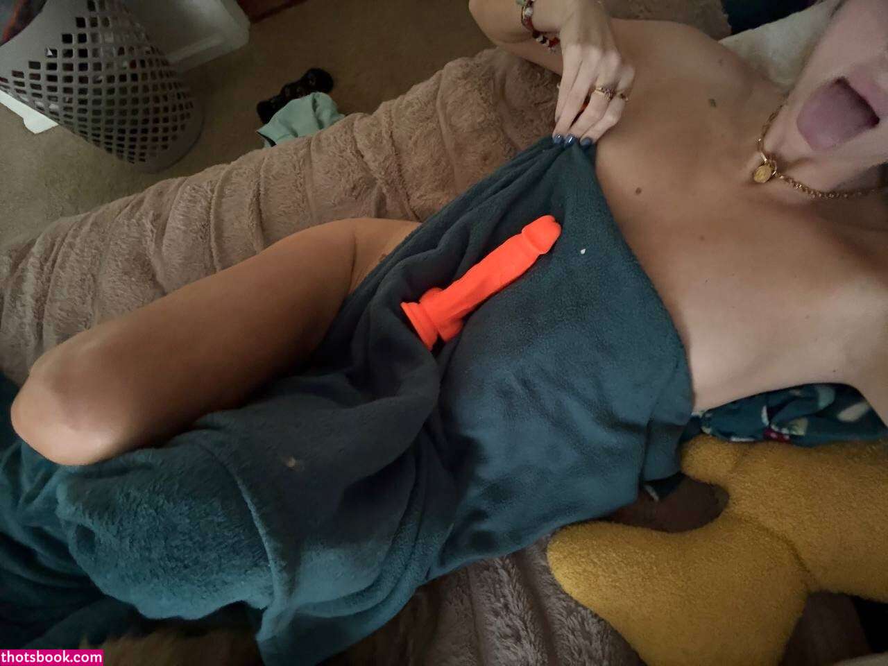 Katycarnegie Photo #9