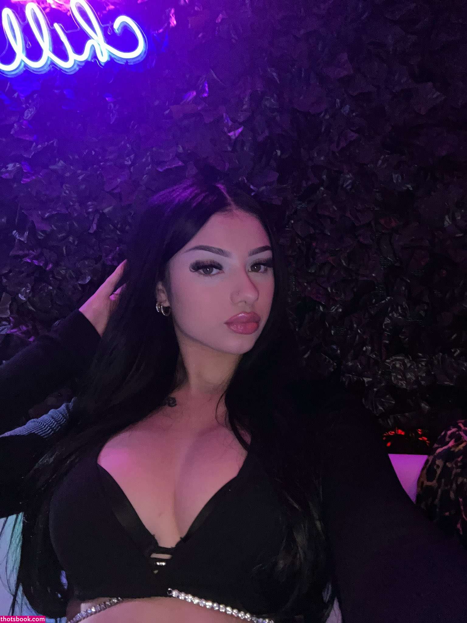 Leslie Emma Photo #12