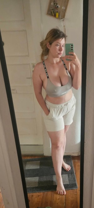 itsschmolli Photo #25