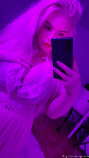 marsofearthh Photo #27