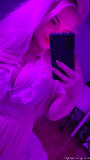 marsofearthh Photo #31