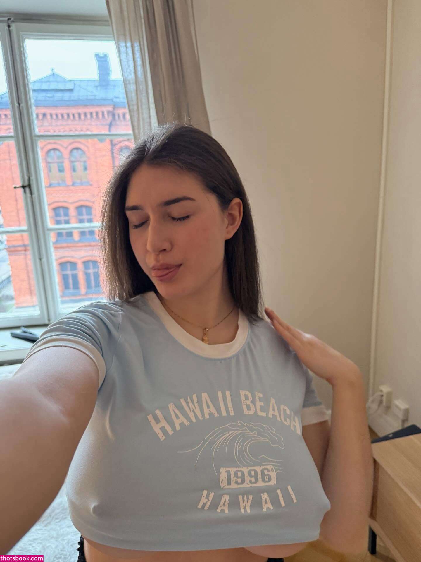 Daisywhitee Photo #28