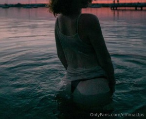 emmacalypsoo Photo #16