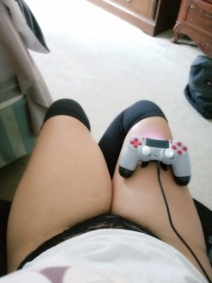 Katzillaax3 Photo #17