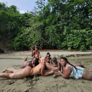 Bahayogi Alex Kaufmann Photo #24