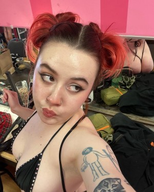 Mooonspitt Photo #49