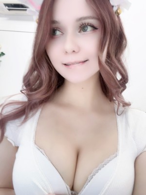 Rachel Blossom Photo #17