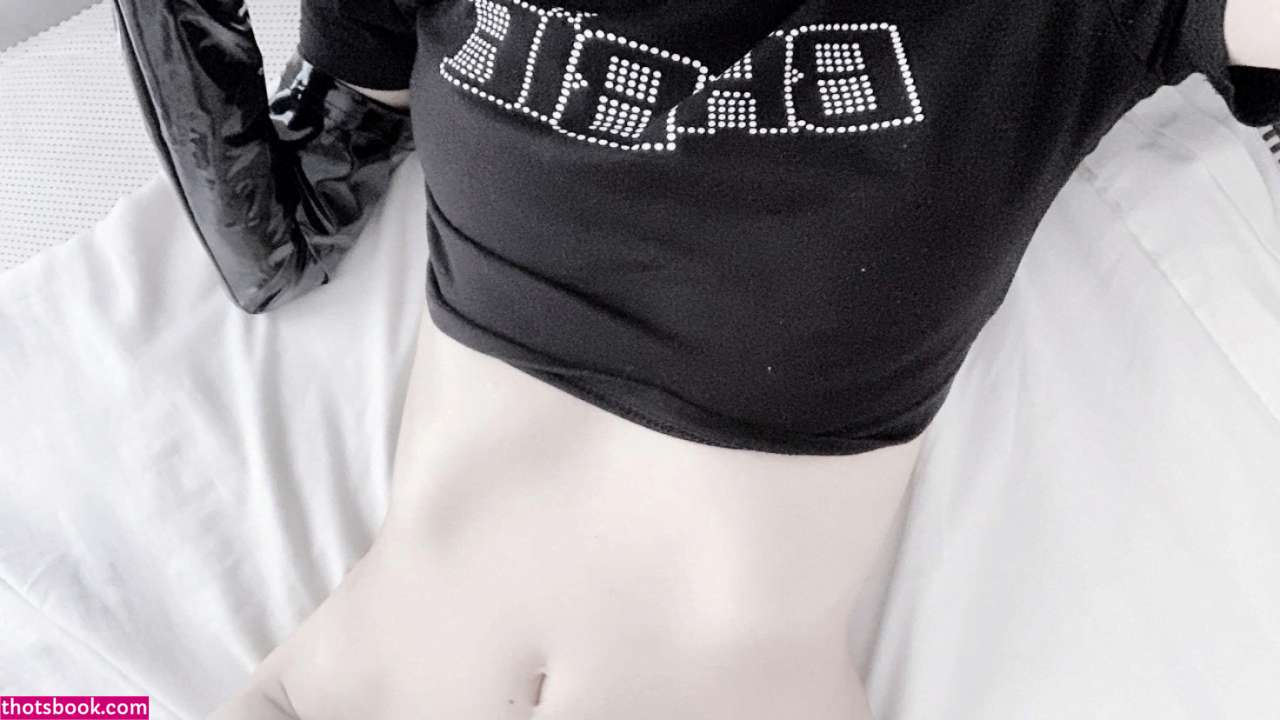 dumbkittteen Photo #19