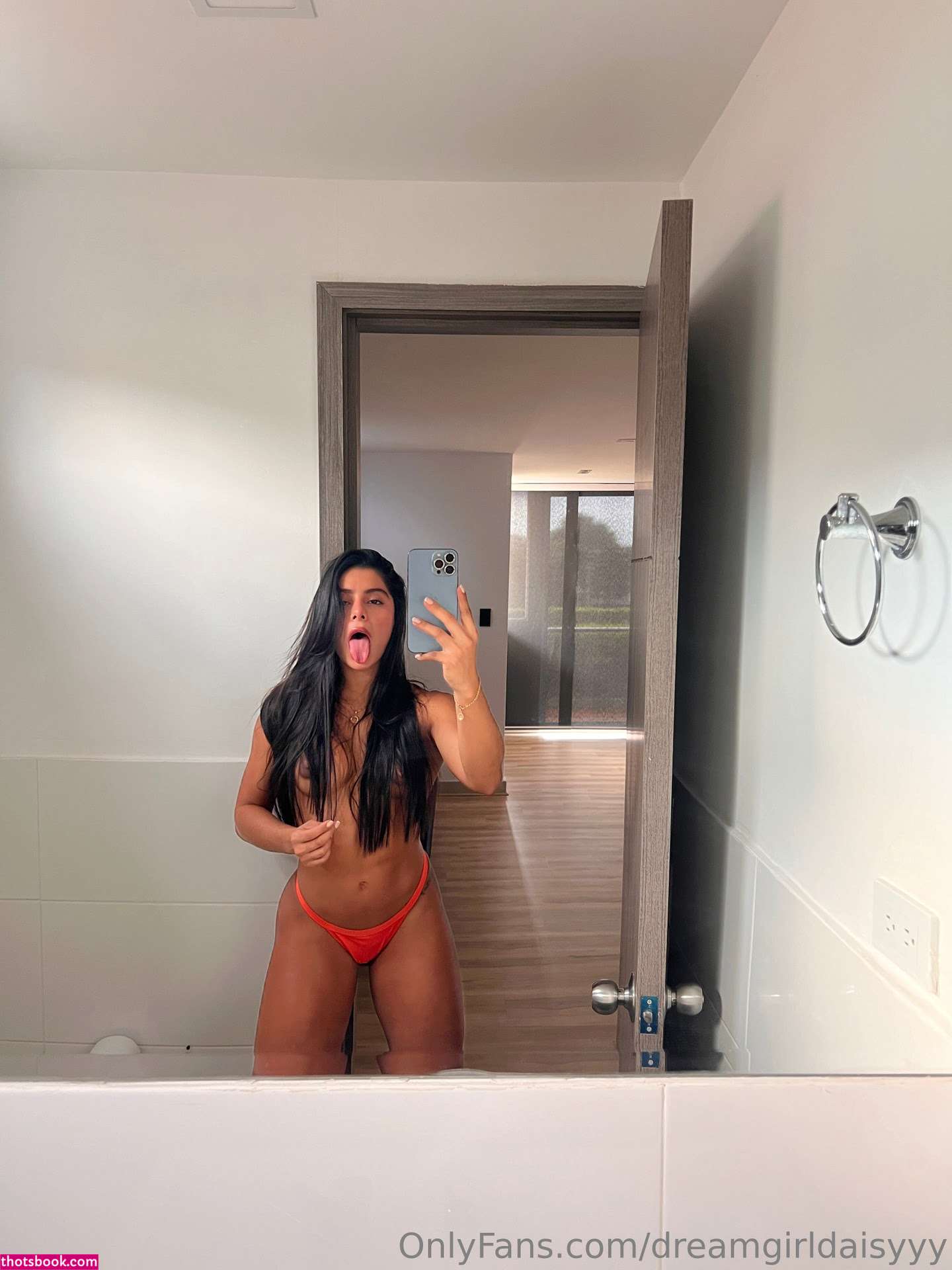 itsdaisyofficial Photo #8