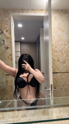 Angie Khoury Photo #17