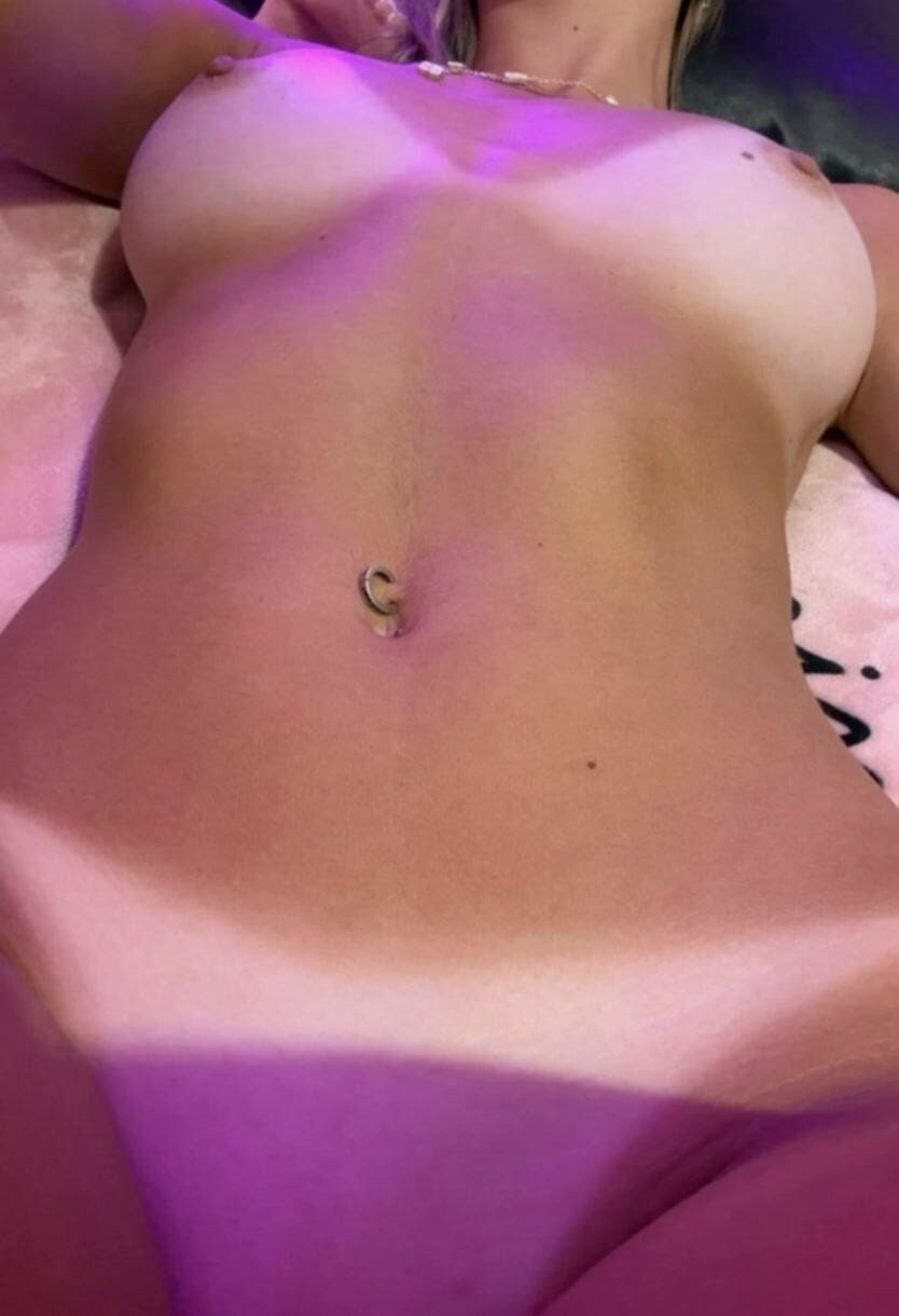 skinnyashley Photo #4