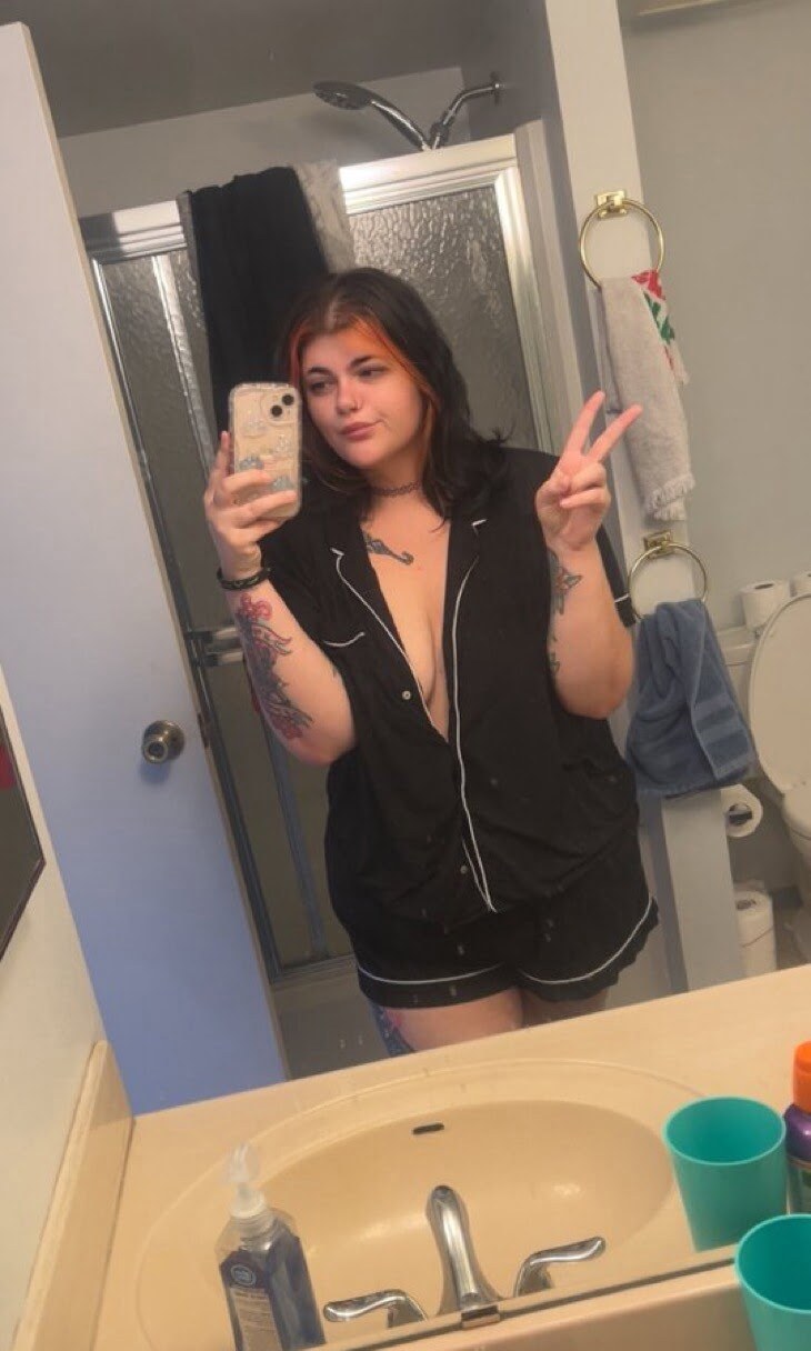 5foot3inches Photo #22