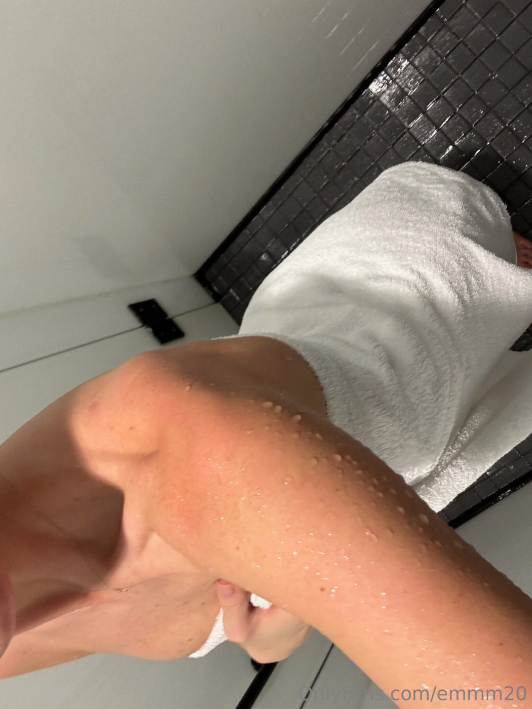 Emily Levy Photo #14