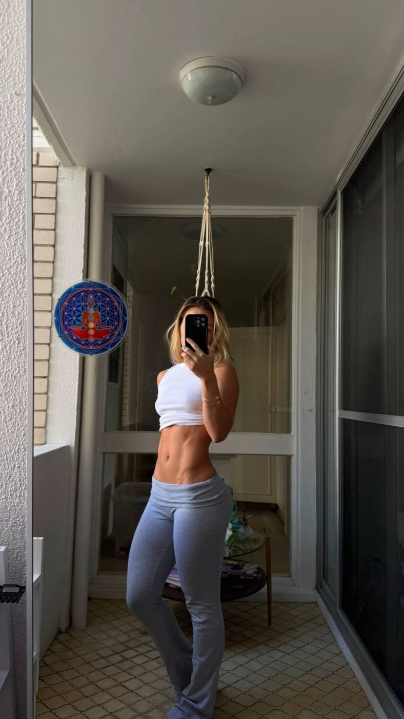 Chelsea Pearce Photo #36