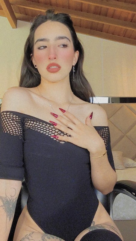 larisasmirnoov Photo #4