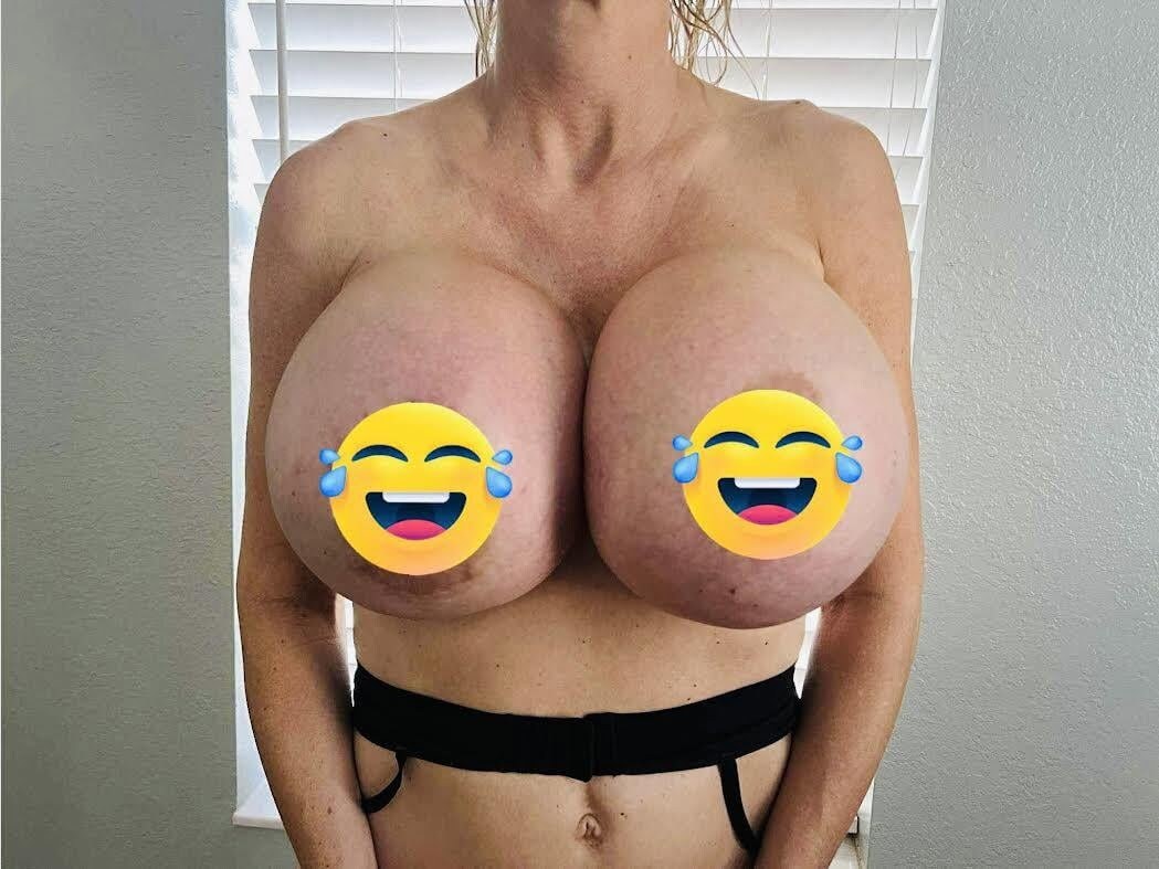 fitbustyfabulousover50 Photo #9