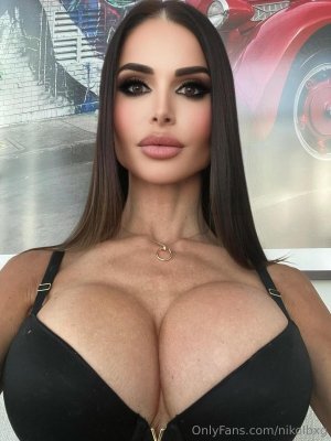 Nikola Jiraskova Photo #41