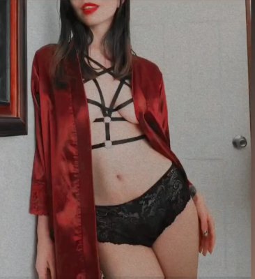 Melina Valdez Photo #5