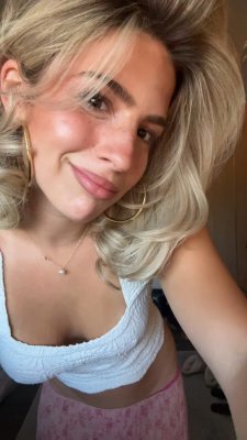 Ainsley Rolstad Photo #11