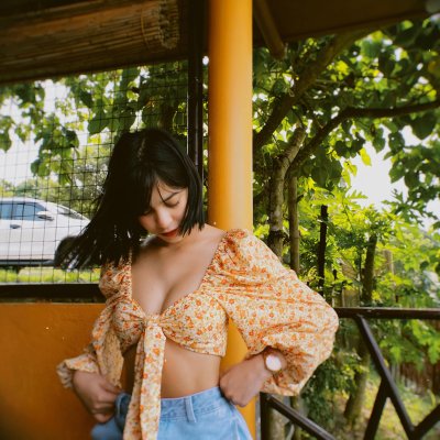 Criselda Alvarez Photo #31